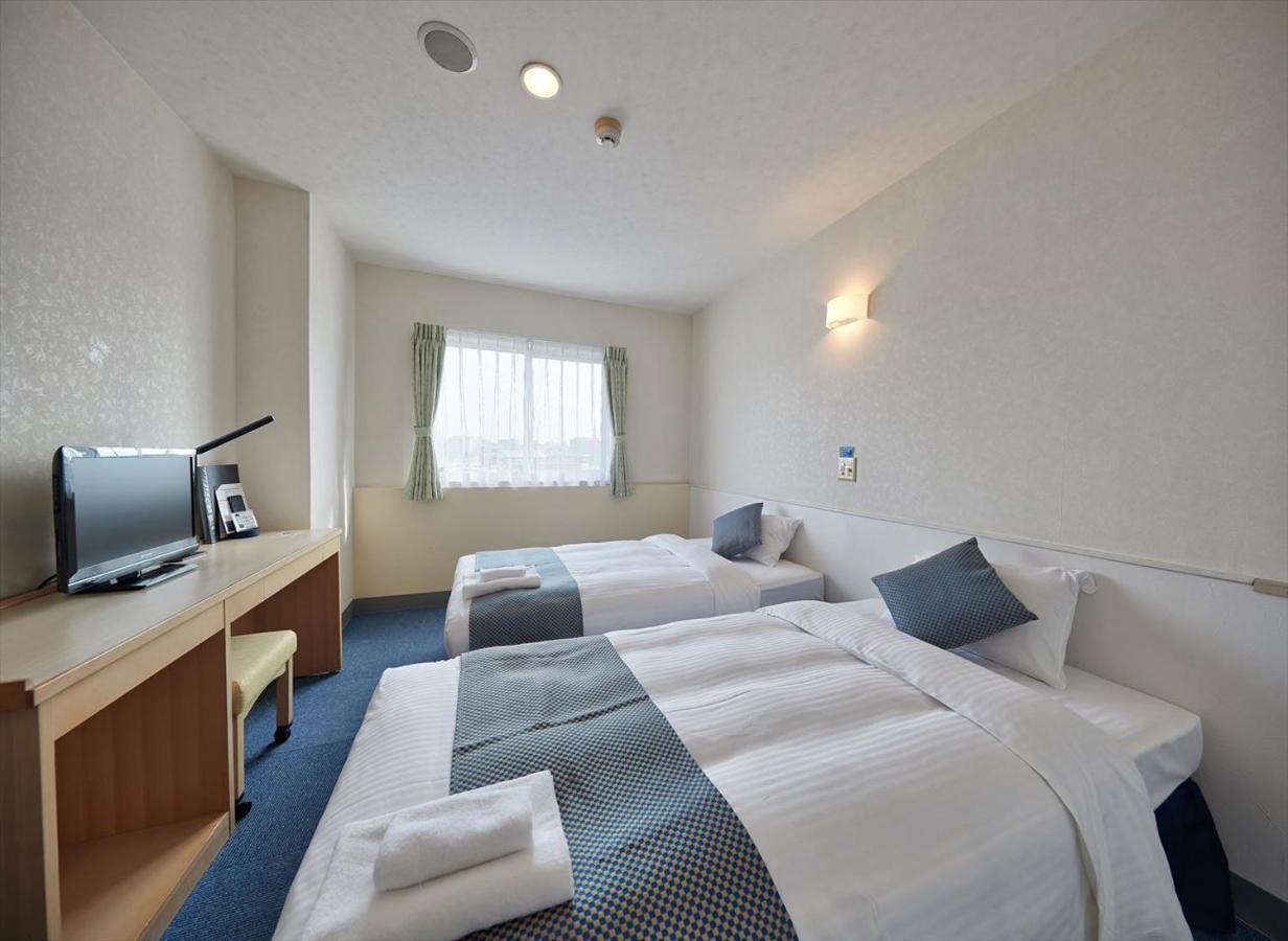 Hotel Orox Naha Bagian luar foto